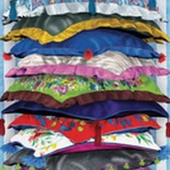 Eurographics Puzzel - Fluffy Kitty On Pillows Panorama (1000)